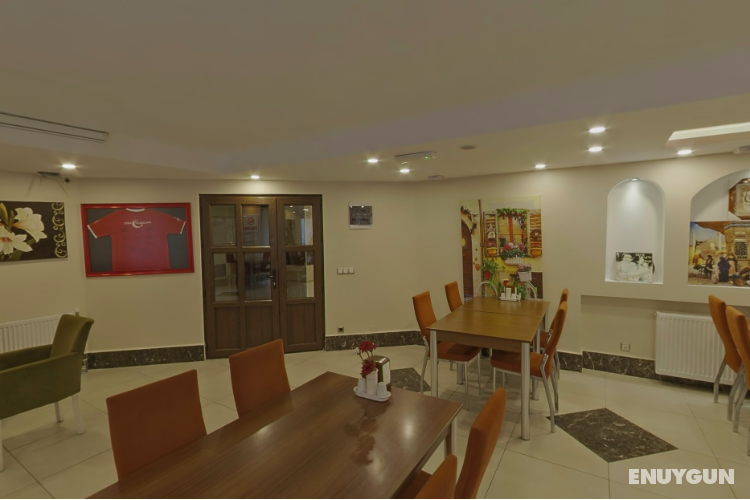 Apameia Otel 4