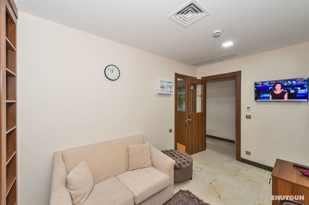 Aprilis Gold Hotel 3
