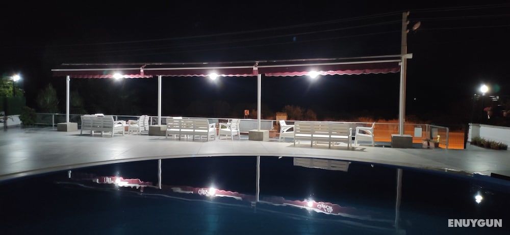 Atlantis D.M & Butik Otel 2