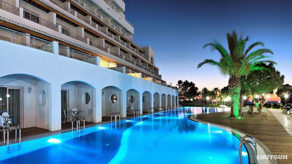 Batıhan Beach Resort & Spa 3