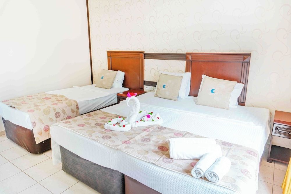 Belpoint Beach Hotel 5