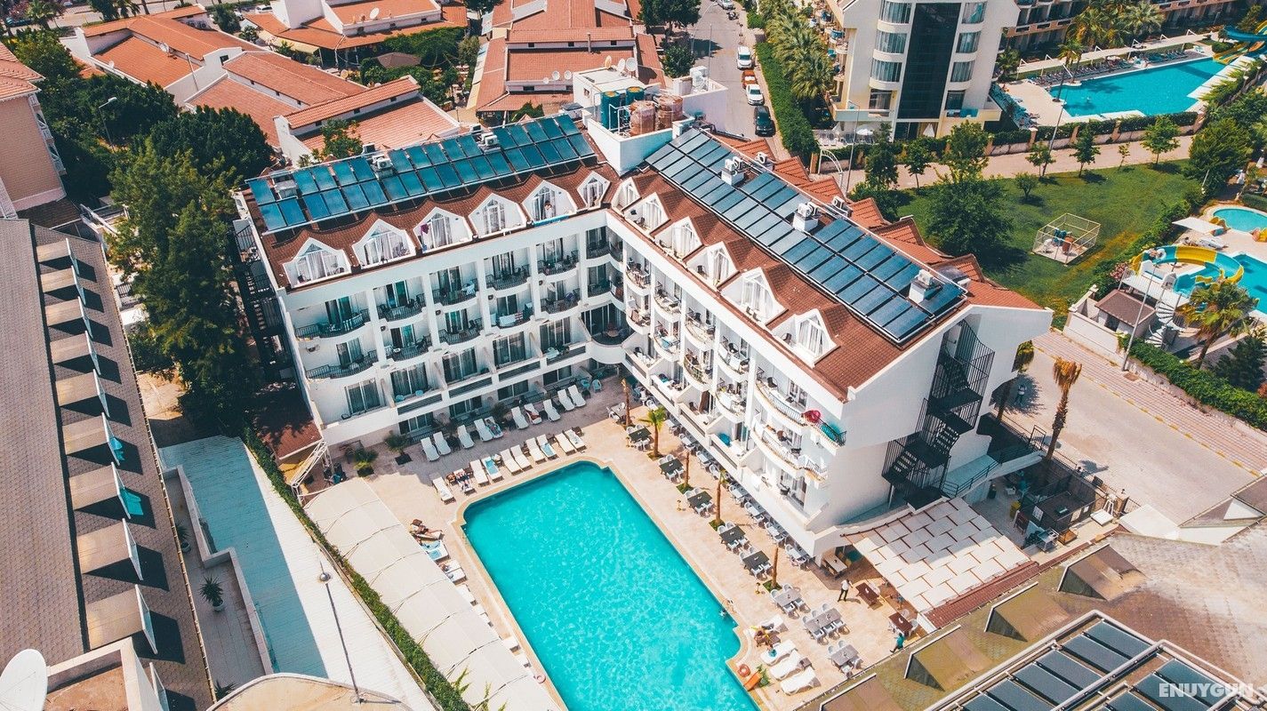 BESO Beach Hotel 3