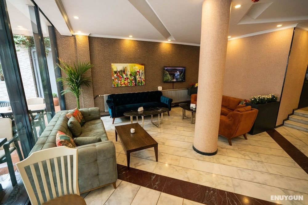 Bloom Hotel 4