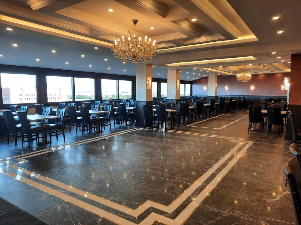 BM Hotel City 2