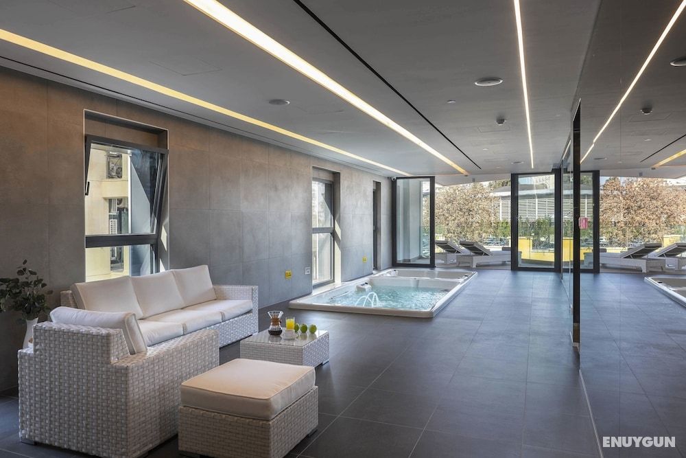 Central Park Residence 5