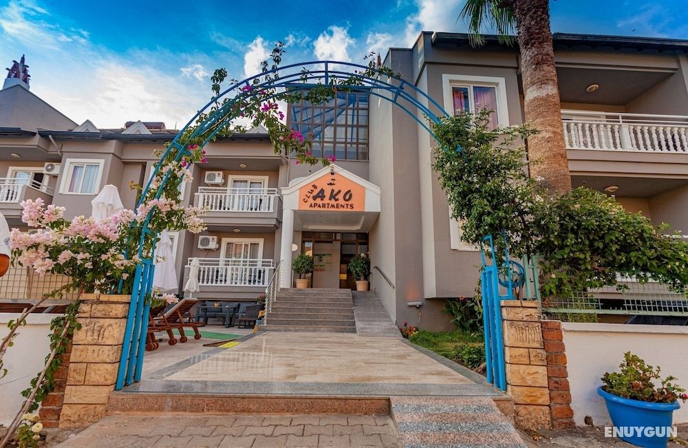 Club Ako Apartments 3