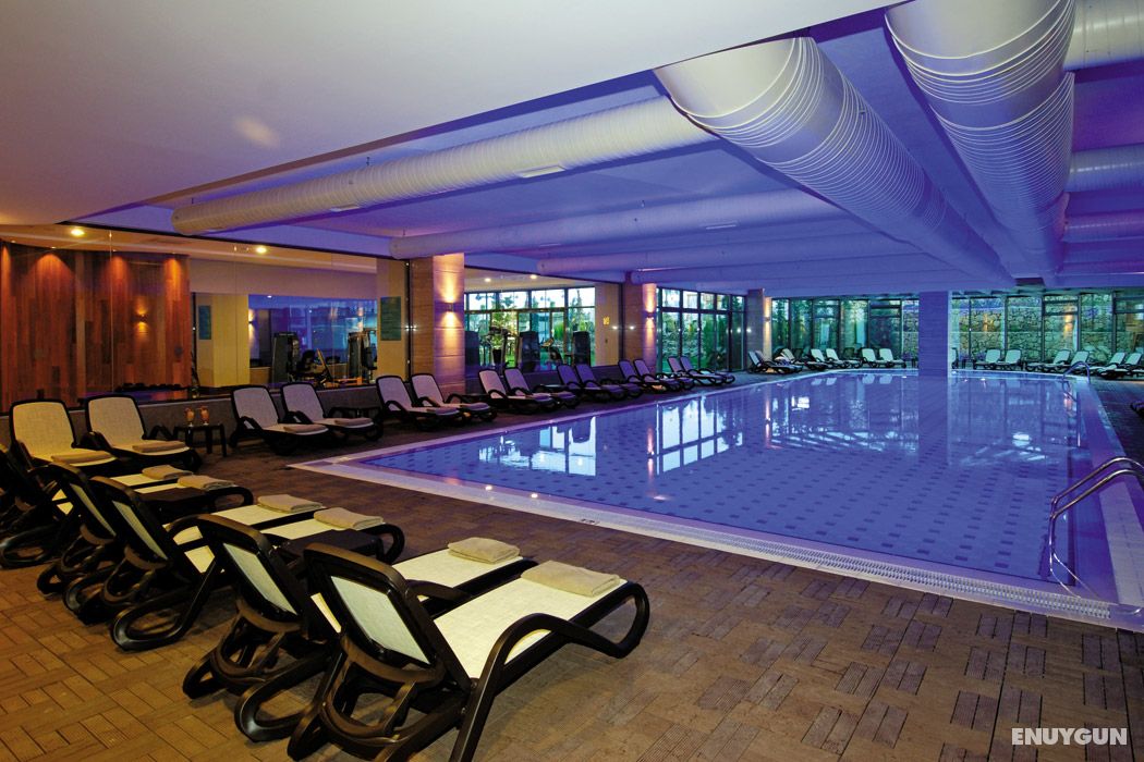 Commodore Elite Suites Spa 2