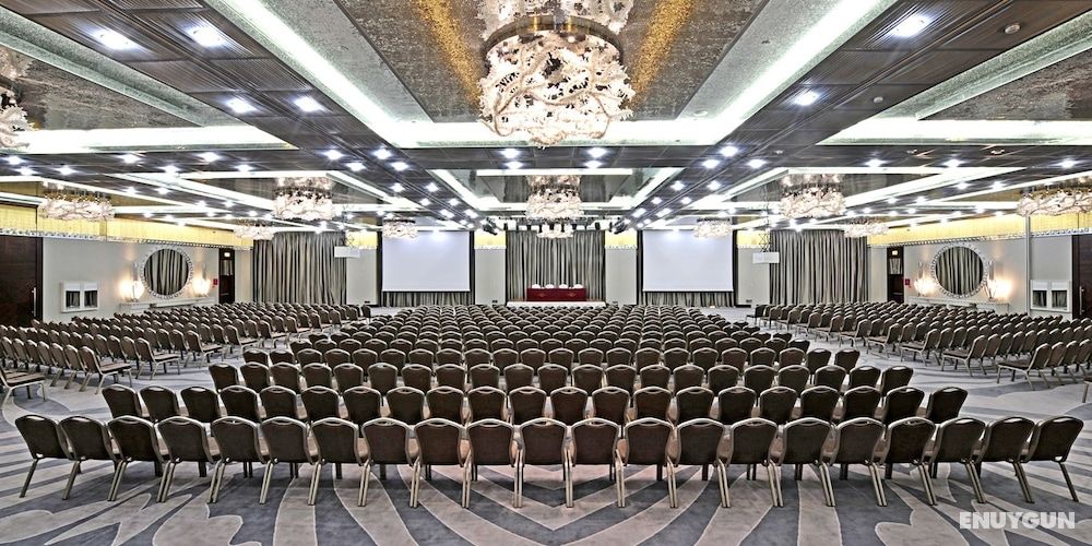 Crowne Plaza Bursa Convention Center & Termal Spa 5