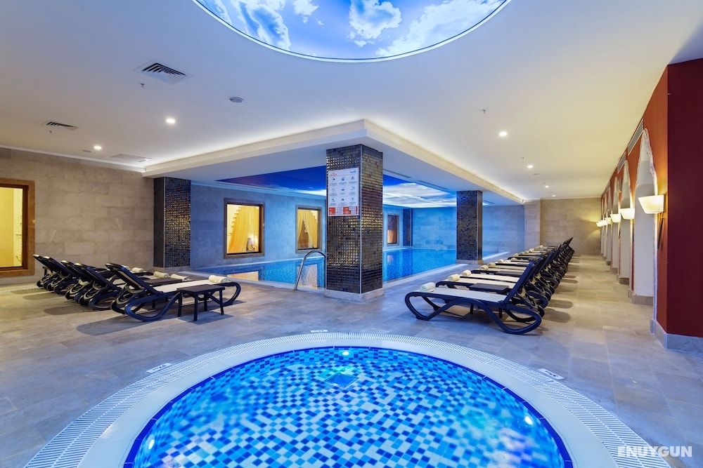 Crystal Palace Luxury Resort & Spa - All Inclusive 3