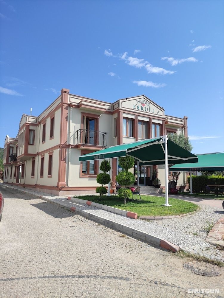 Ebruli Otel Cunda 2