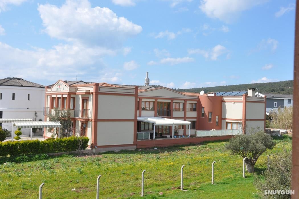 Ebruli Otel Cunda 5