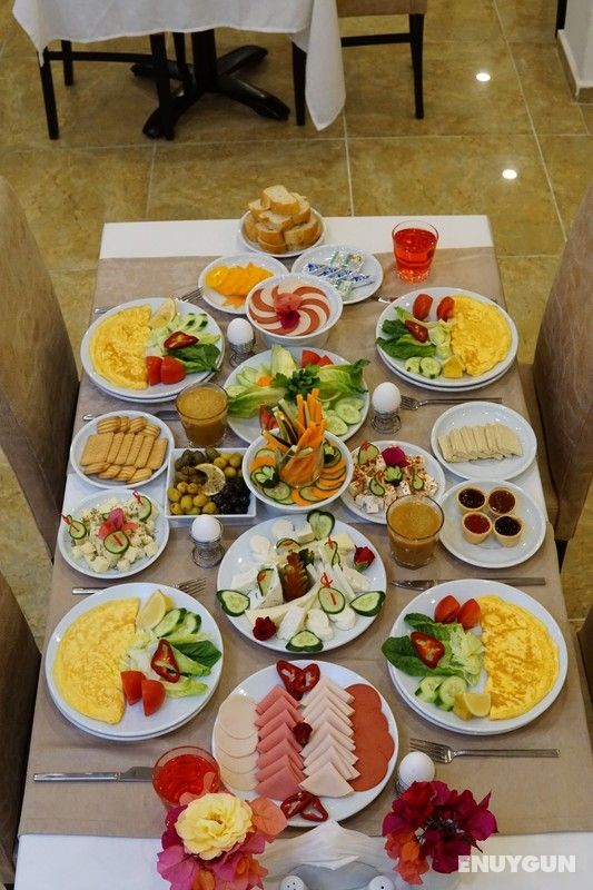 Hotel Felizya 4