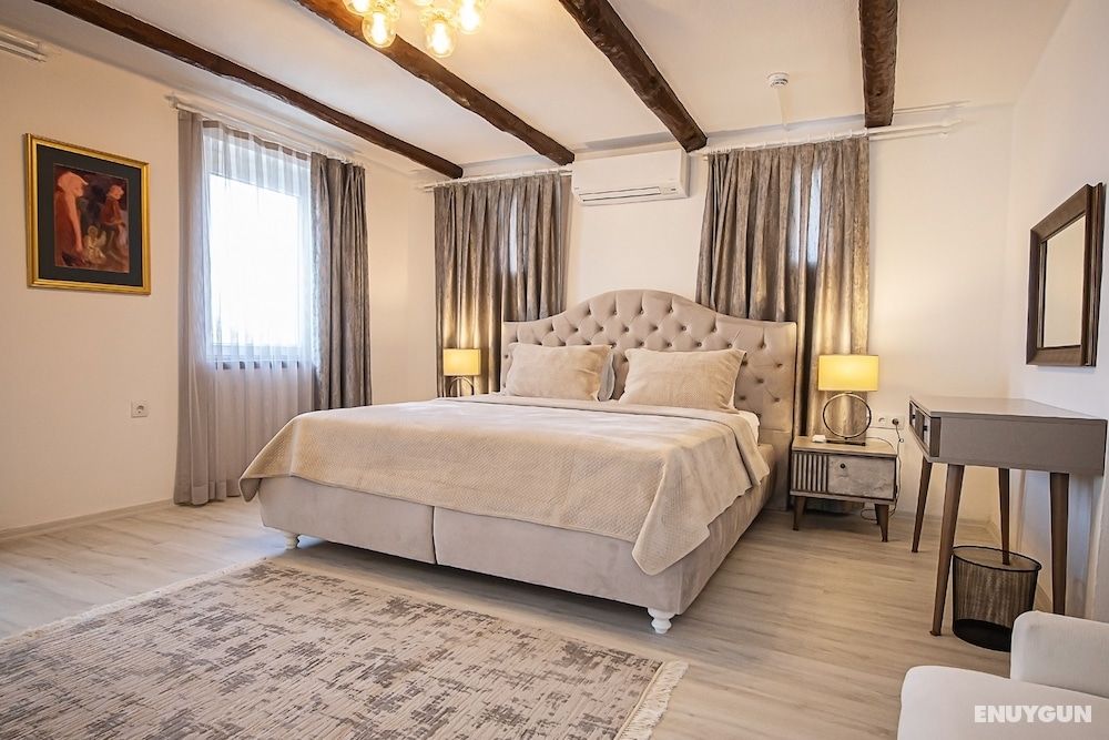 The Flag Suites 3