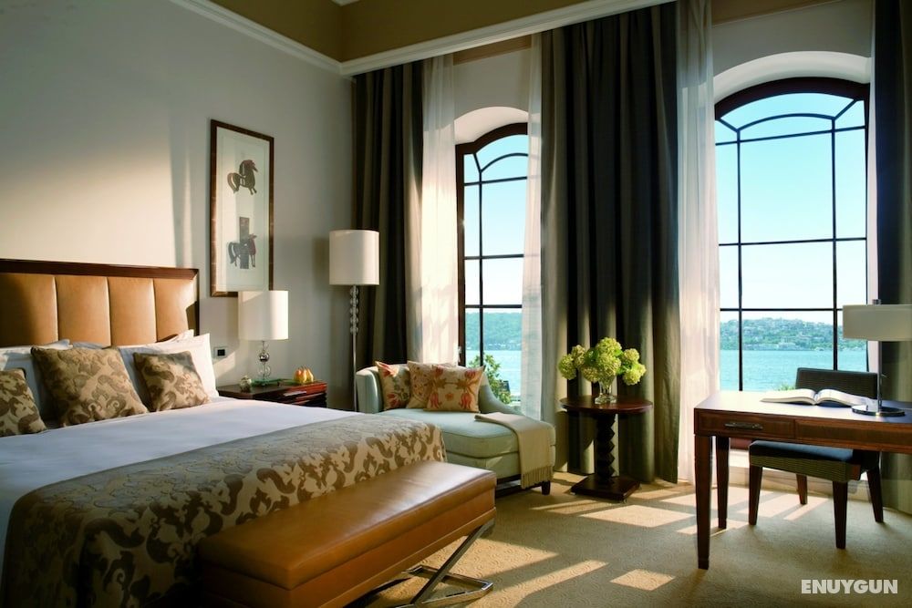 Four Seasons Hotel İstanbul at the Bosphorus 4