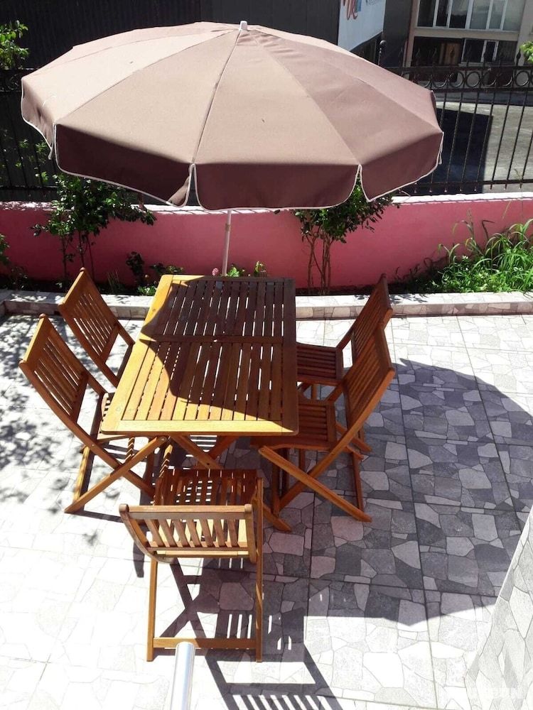 Golden Life Apart Otel 5