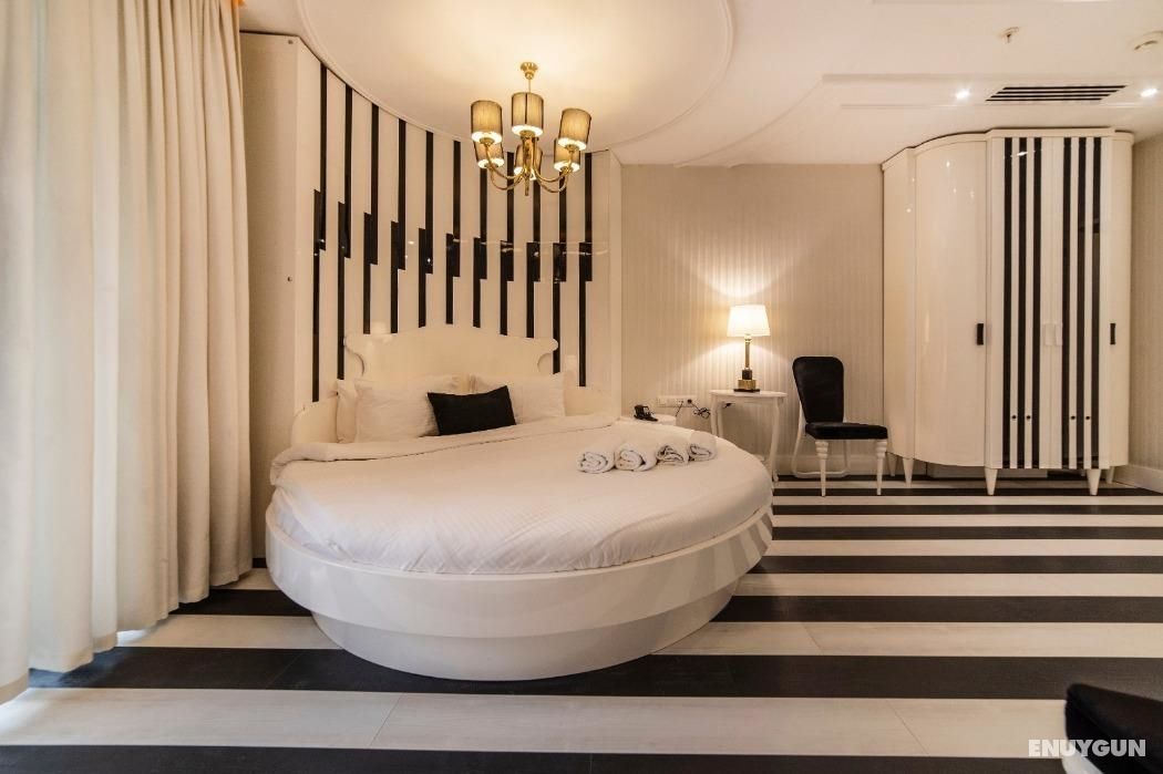 Golden Pars Hotel 5
