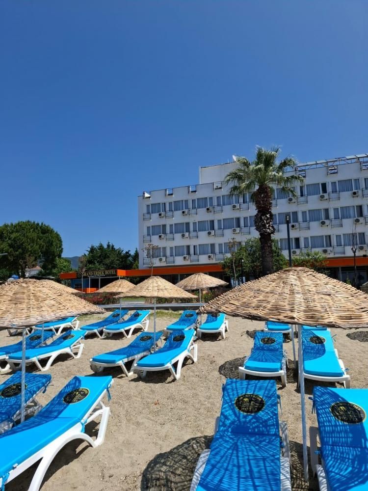 Grand Erdek Hotel 2