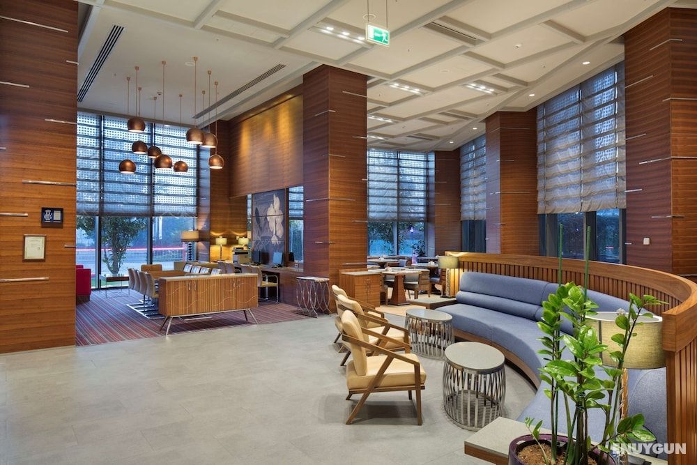 Hampton by Hilton Bursa 2