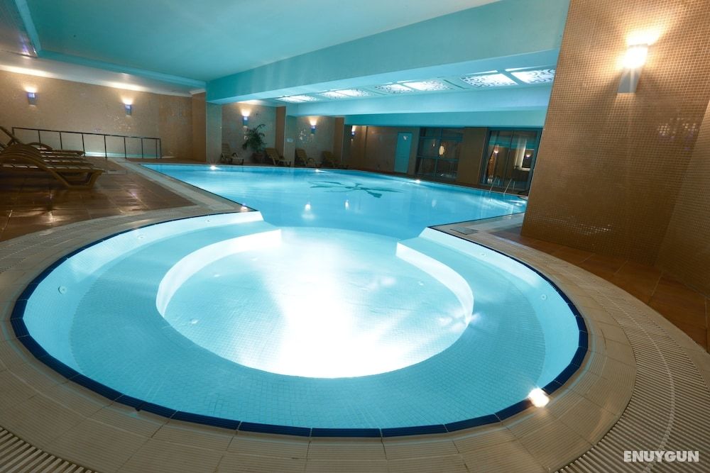 Insula Resort & Spa 3