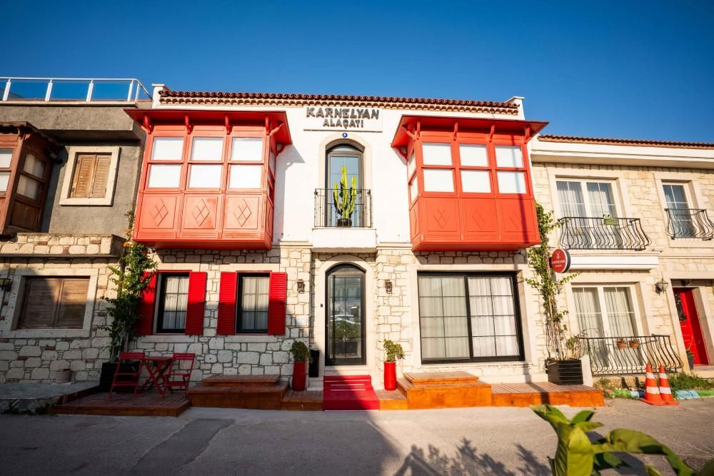 Karnelyan Alaçatı 4