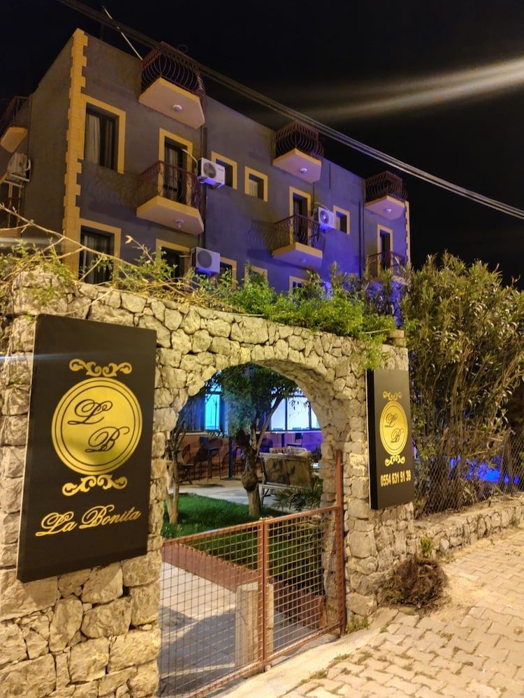 La Bonita Çeşme 3