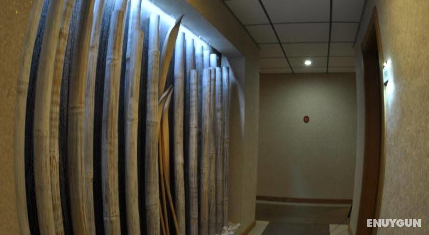 Lale Hotel 2