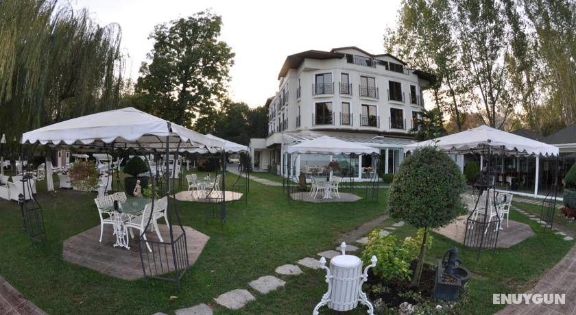 Lale Hotel 4