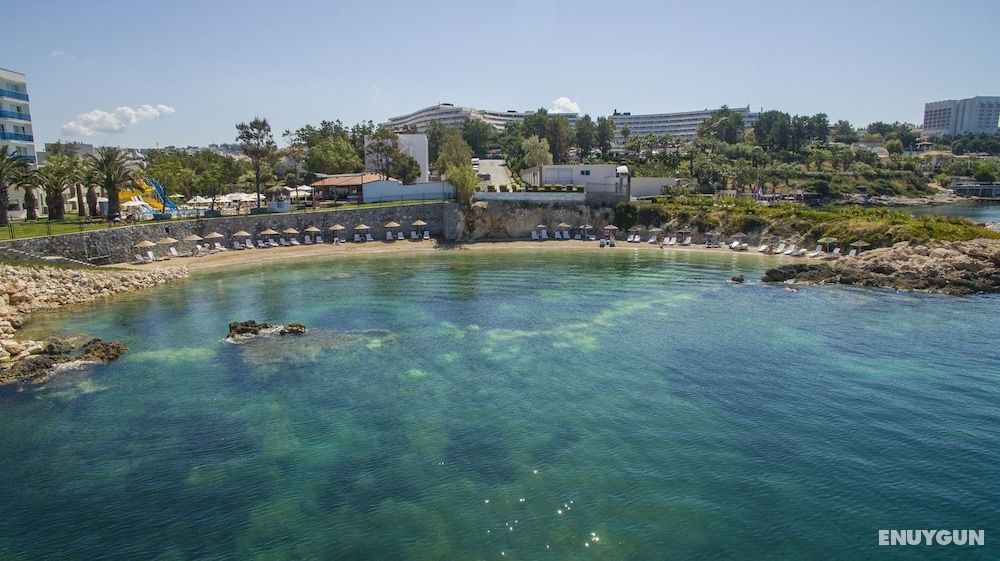 Le Bleu Hotel & Resort 2