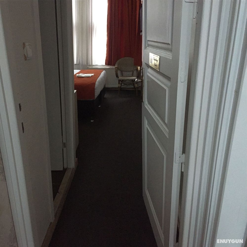 Le Safran Suite 3