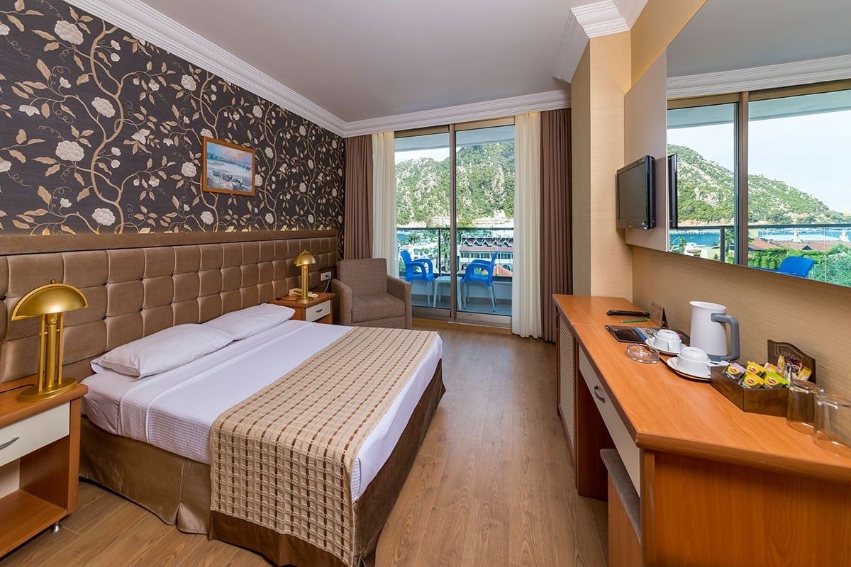 Letoile Beach Hotel 5