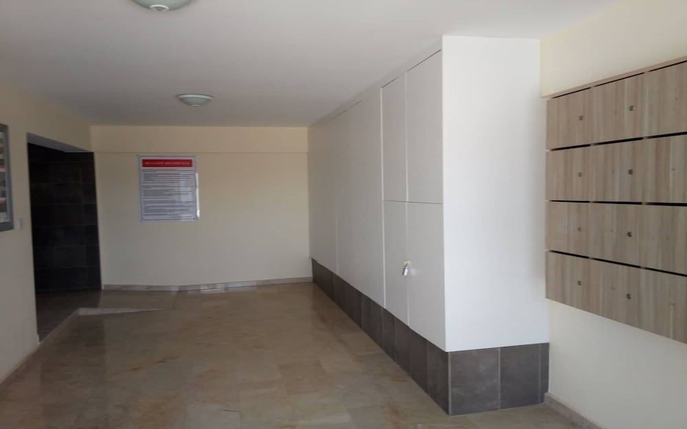 Longbeach Studio Apartment 5
