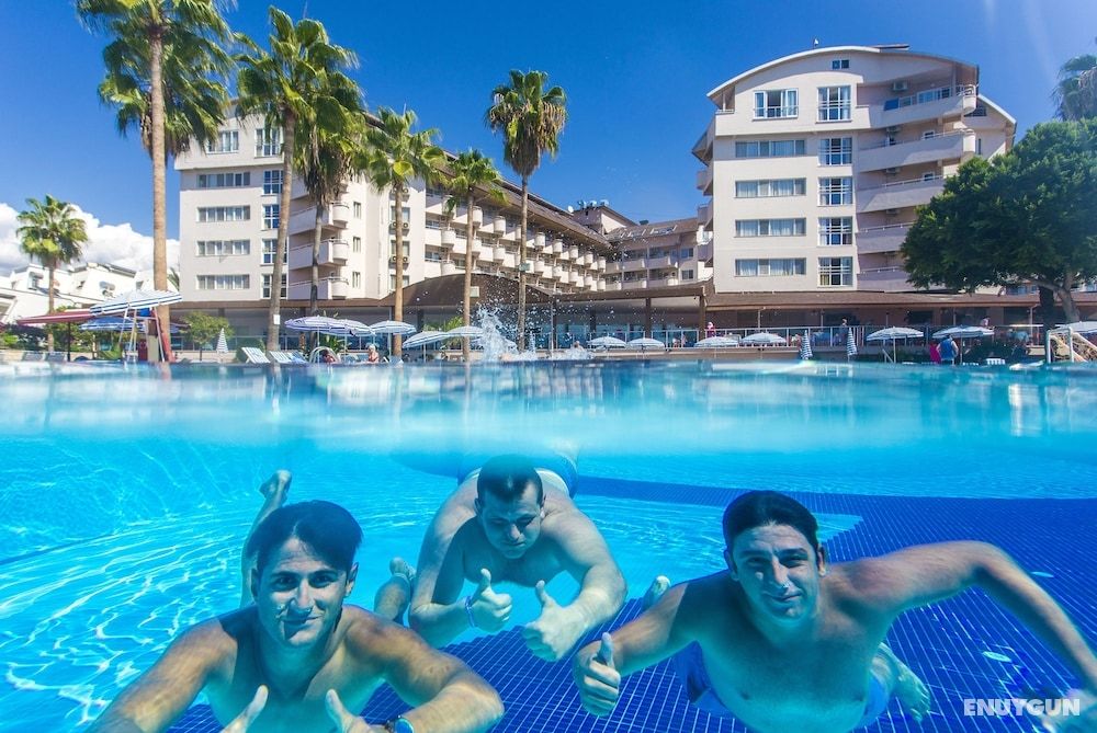 Lonicera Resort & Spa Hotel 3