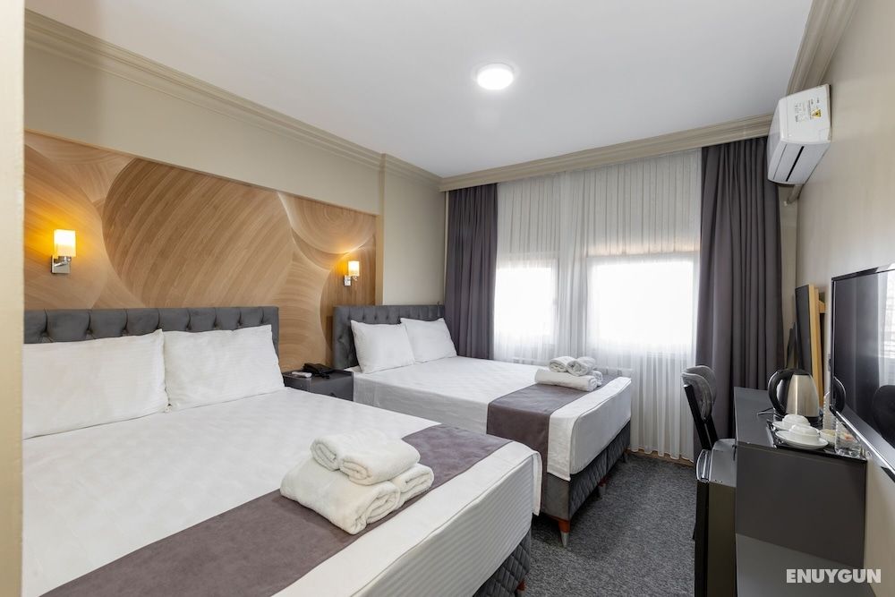 Loyal City Hotel 2