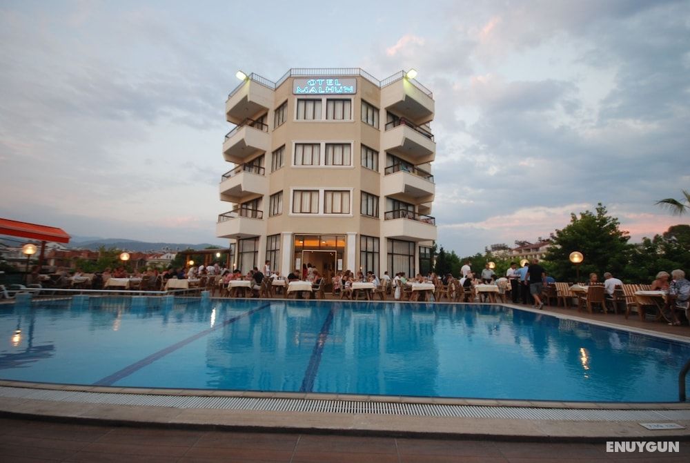 Malhun Hotel 3