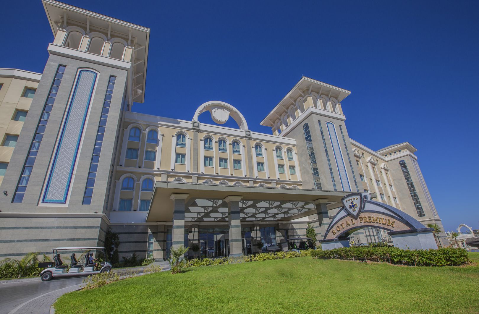 Merit Royal Premium Hotel & Spa 2