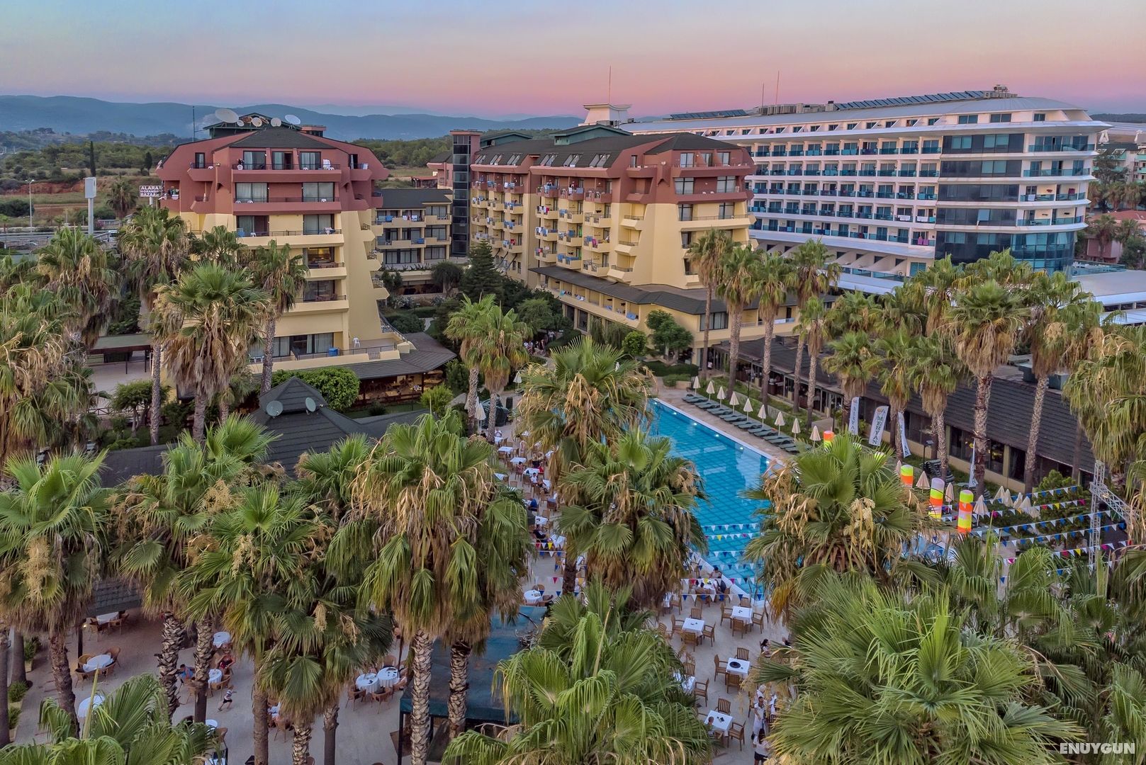 Meryan Beach Hotel Spa 3