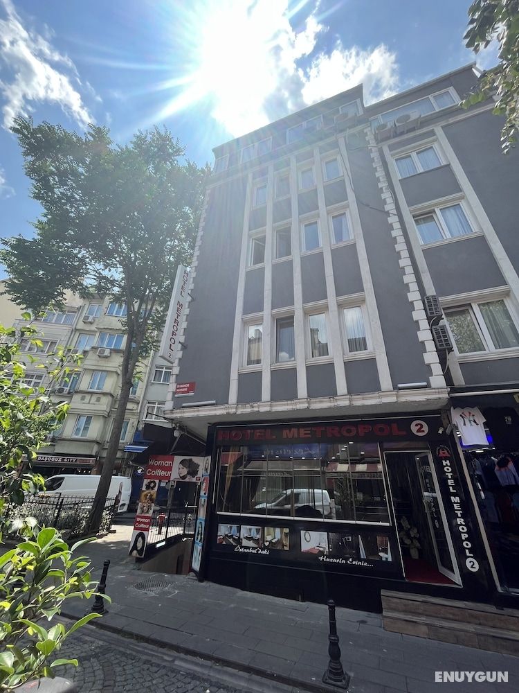 Metropol Hotel 2 2