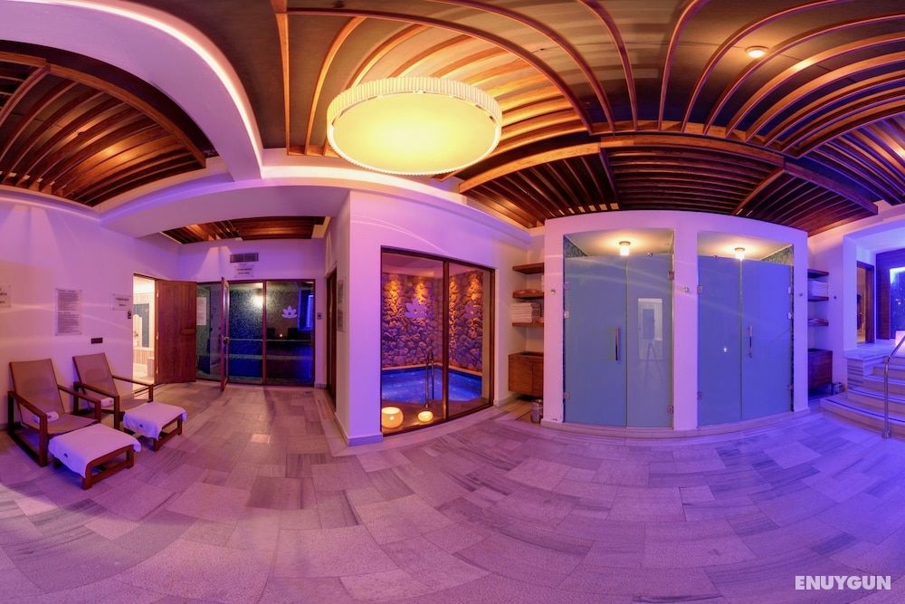 Montana Pine Resort - All Inclusive 4