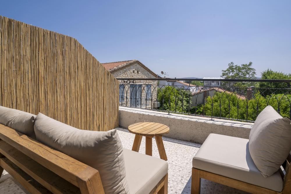 Naro Suites Alaçatı Köyiçi 4