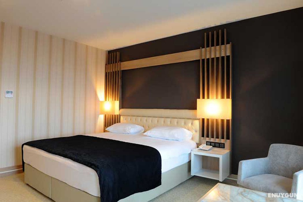 Neba Royal Hotel 2