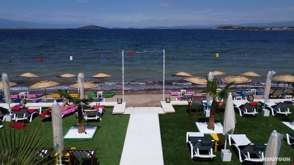 Neo Beach Hotel Cunda 5