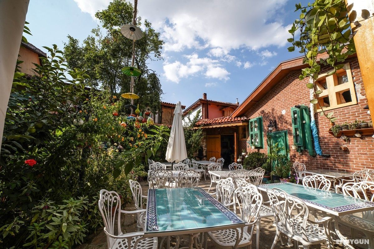 Nermin Abla'nın Evi 3