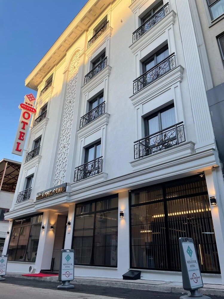 By Otel Nilüfer 3