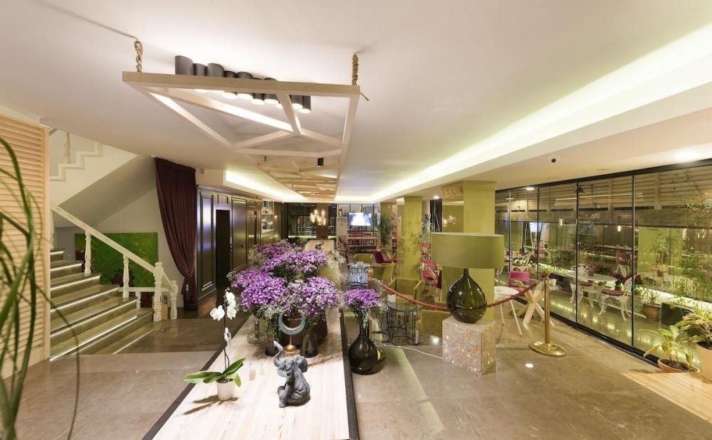 Nun Hotel Lara 3