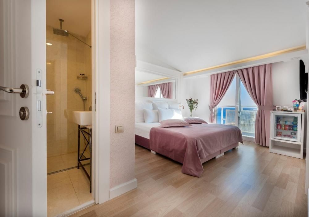 Nun Hotel Lara 5