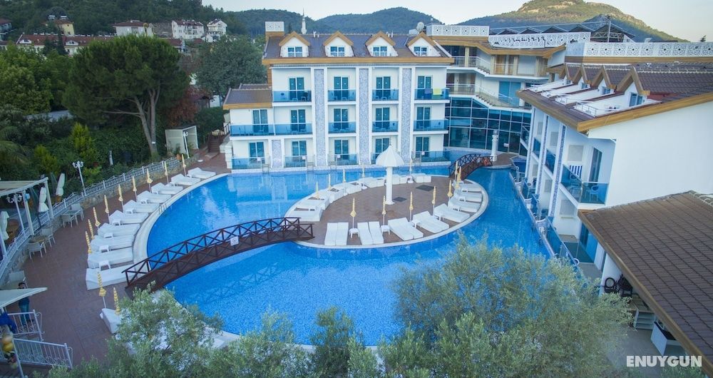 Ocean Blue High Class Hotel 2