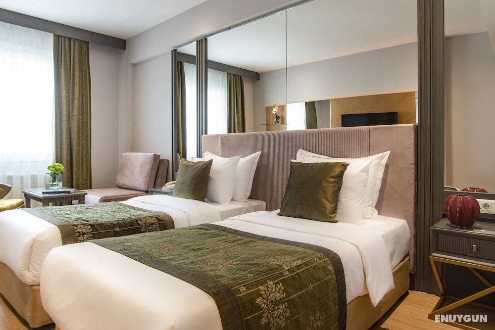 Oran Hotel 4