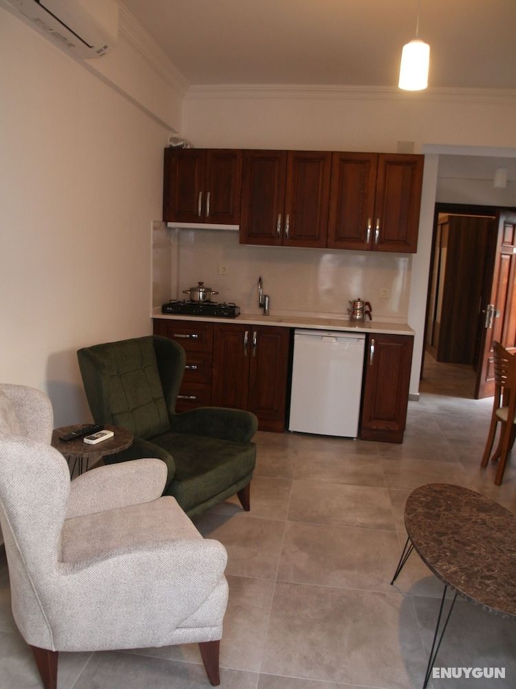 Orya Apart 5