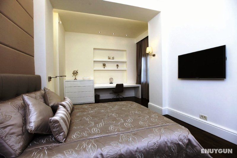 Pera Residence 2