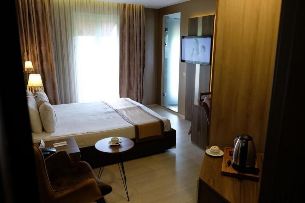 Royal Capital Hotel 5